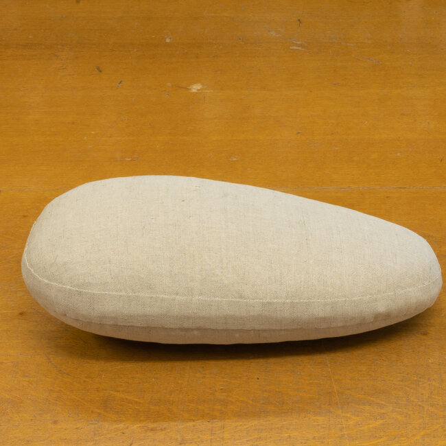 Coussin oeuf pour tailleur 25*36cm