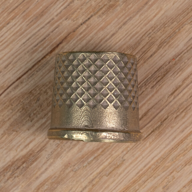 Dé tailleur 17,7 mm (L) - étain