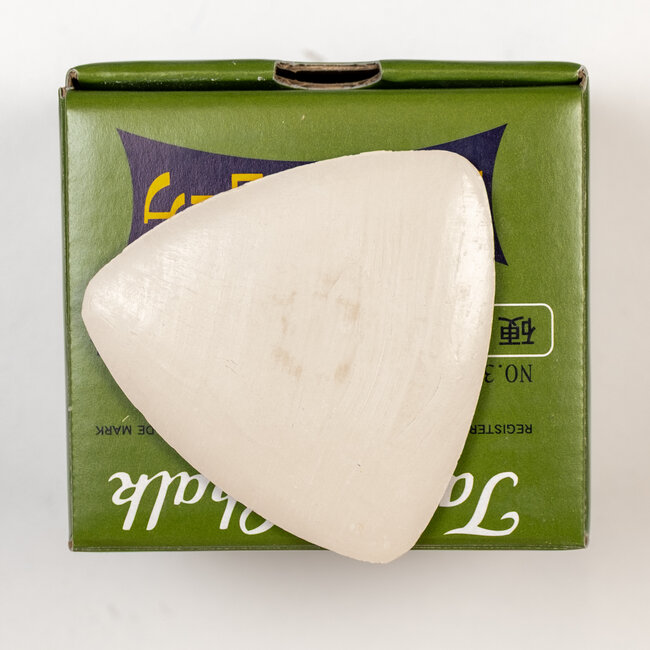 Craies japonaise triangulaire blanche