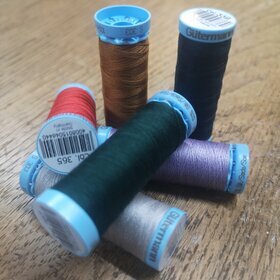 Fil à coudre - Fil pour la couture de qualité - Gutermann et DMC - Mercerie  en Ligne Durand