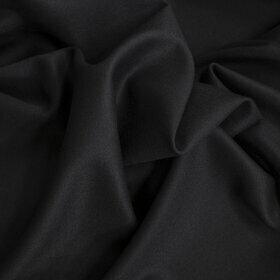 Grain de poudre noir