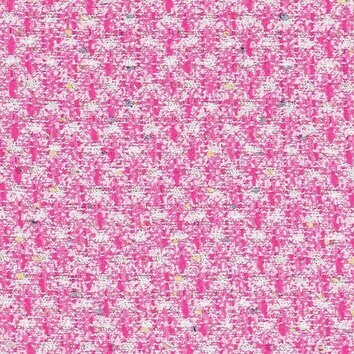 Tweed rose poudré et beige conçu avec des fibres exclusives pour un rendu luxueux.